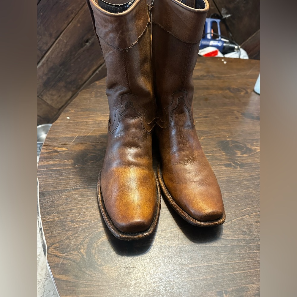 Cuadra boots